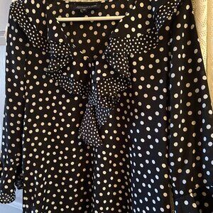 JONES OF NEW YORK  POLKA  DOT BLOUSE